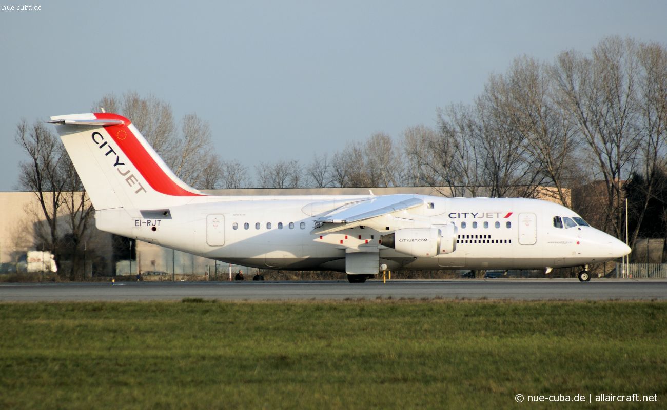 EI-RJT (E2366) 2000 British Aerospace Avro RJ85