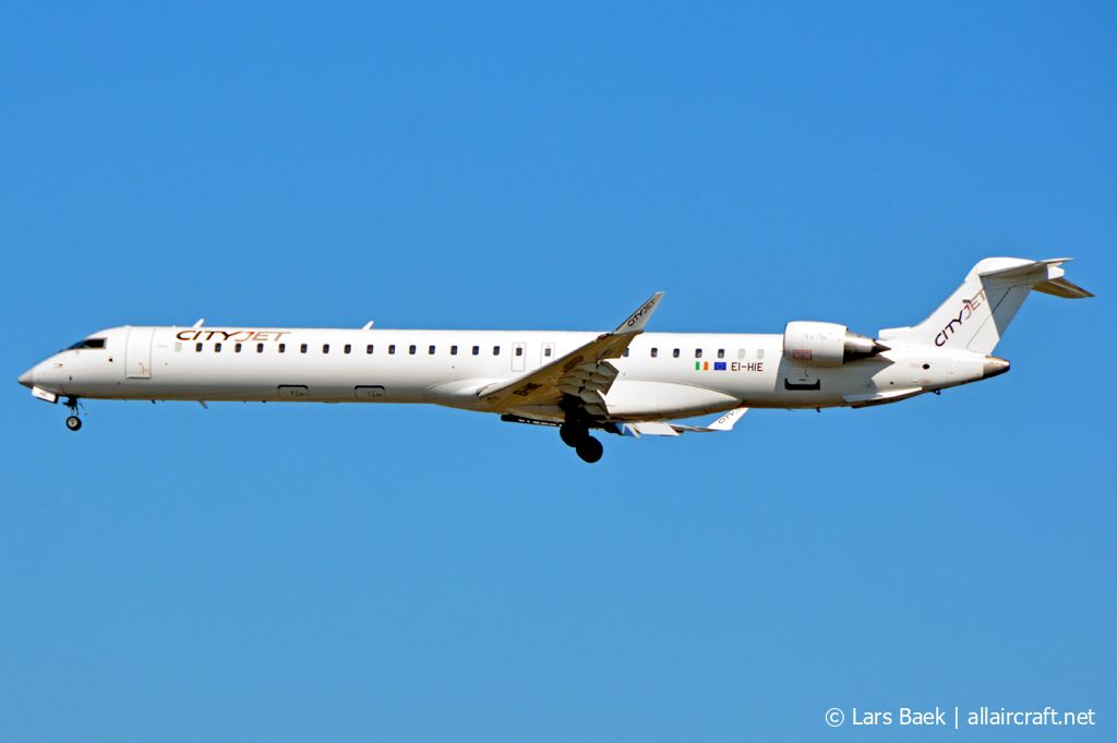 EI-HIE · Bombardier CRJ-1000 · (CPH / EKCH)