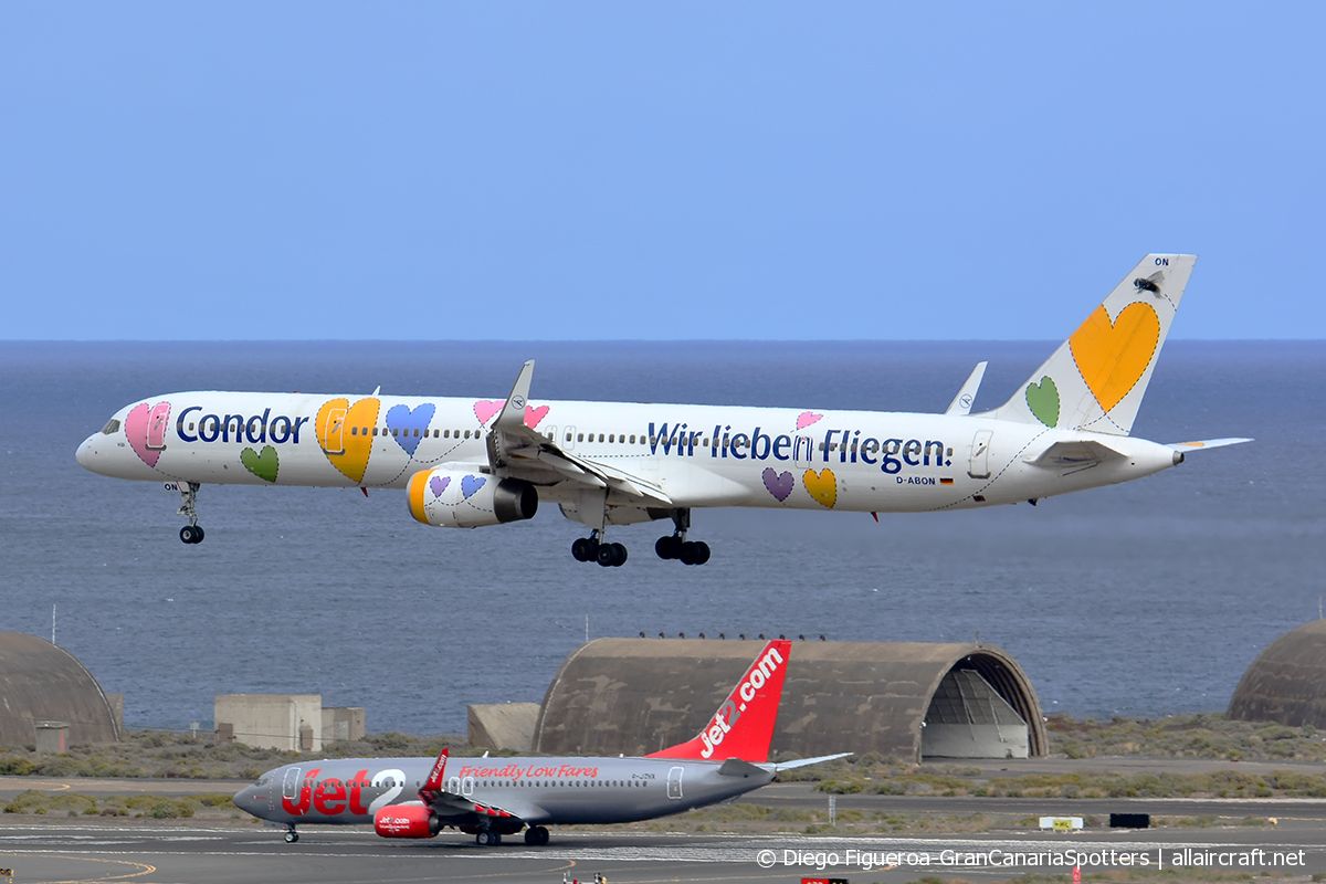 D-ABON · Boeing 757-330(WL) · (LPA / GCLP)