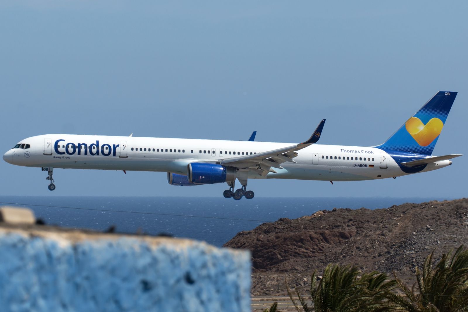 D-ABOB (29017) 1998 Boeing 757-330(WL)