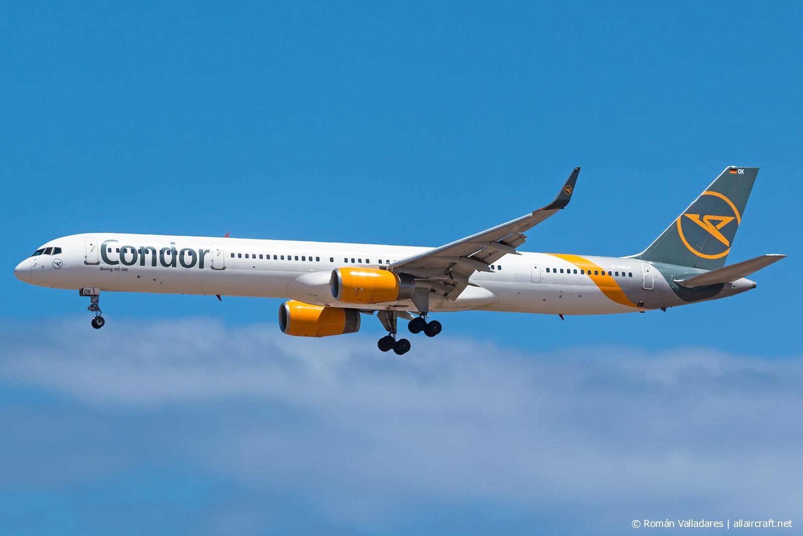 D-ABOK (29020) 2000 Boeing 757-330(WL)