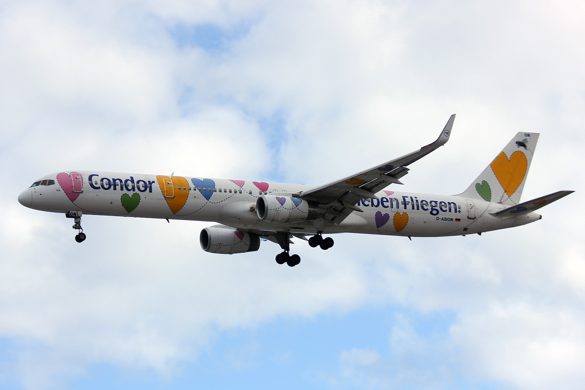 D-ABON (cn 29023) Boeing 757-330