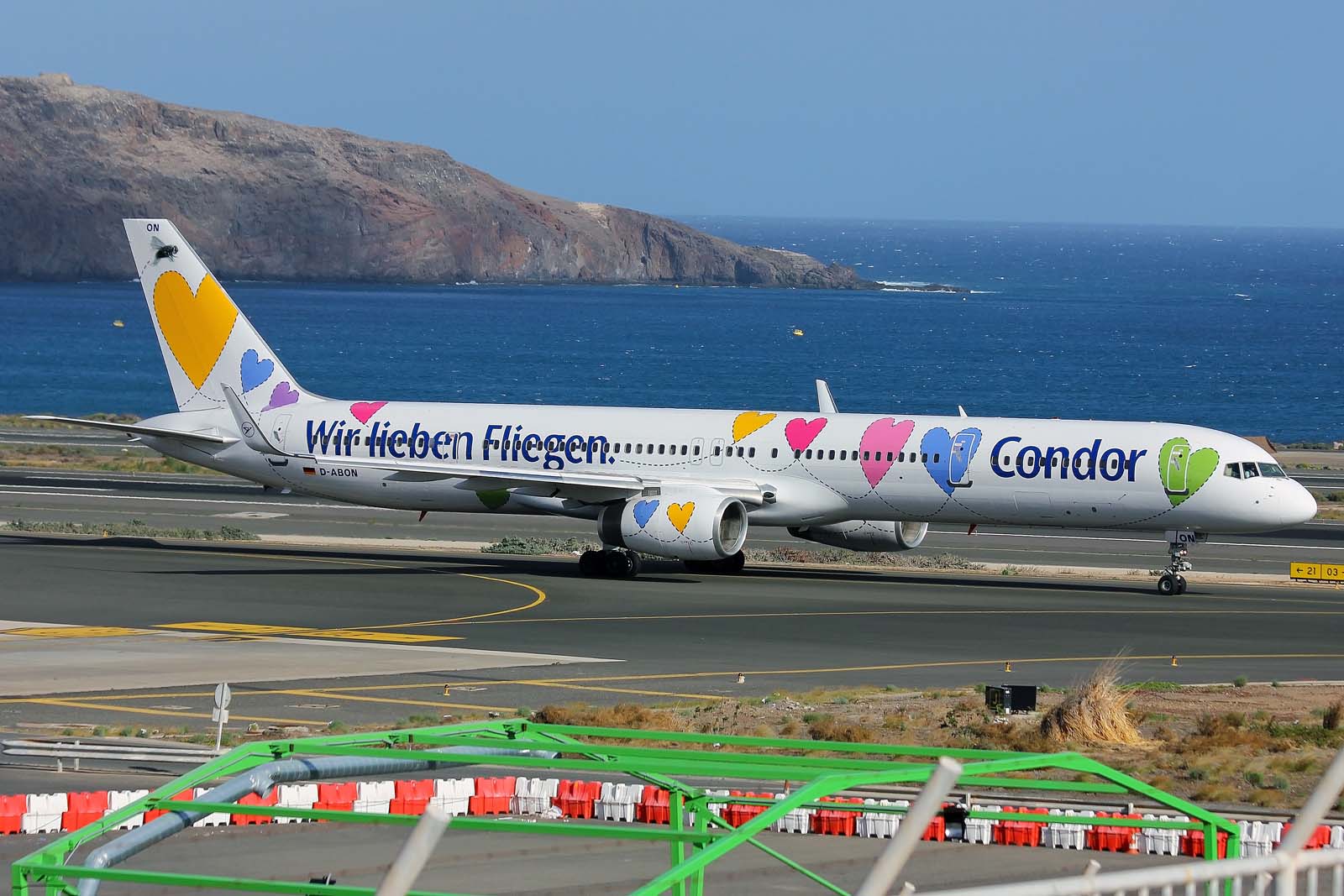 D-ABON (cn 29023) Boeing 757-330