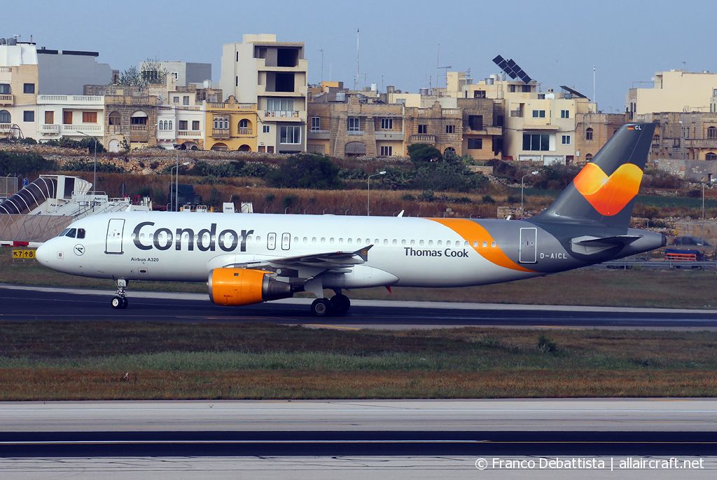 D-AICL (1437) 2001 Airbus A320-212