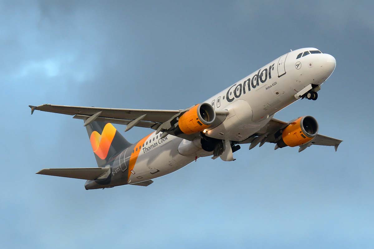 D-AICL (1437) 2001 Airbus A320-212