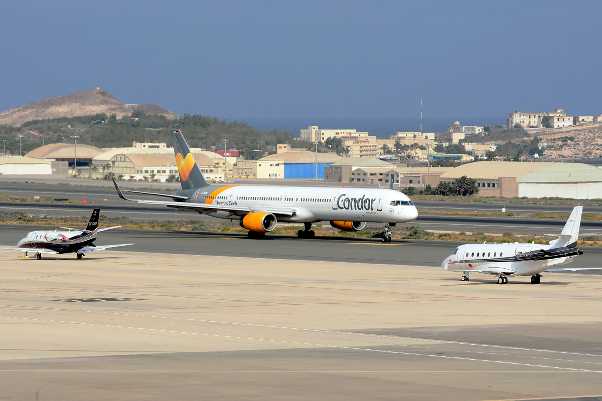 D-ABOC (29015) Boeing 757-330