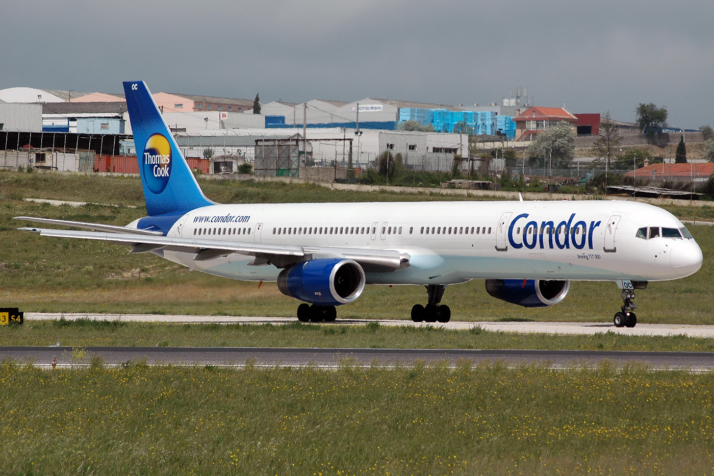 D-ABOC (29015) Boeing 757-330