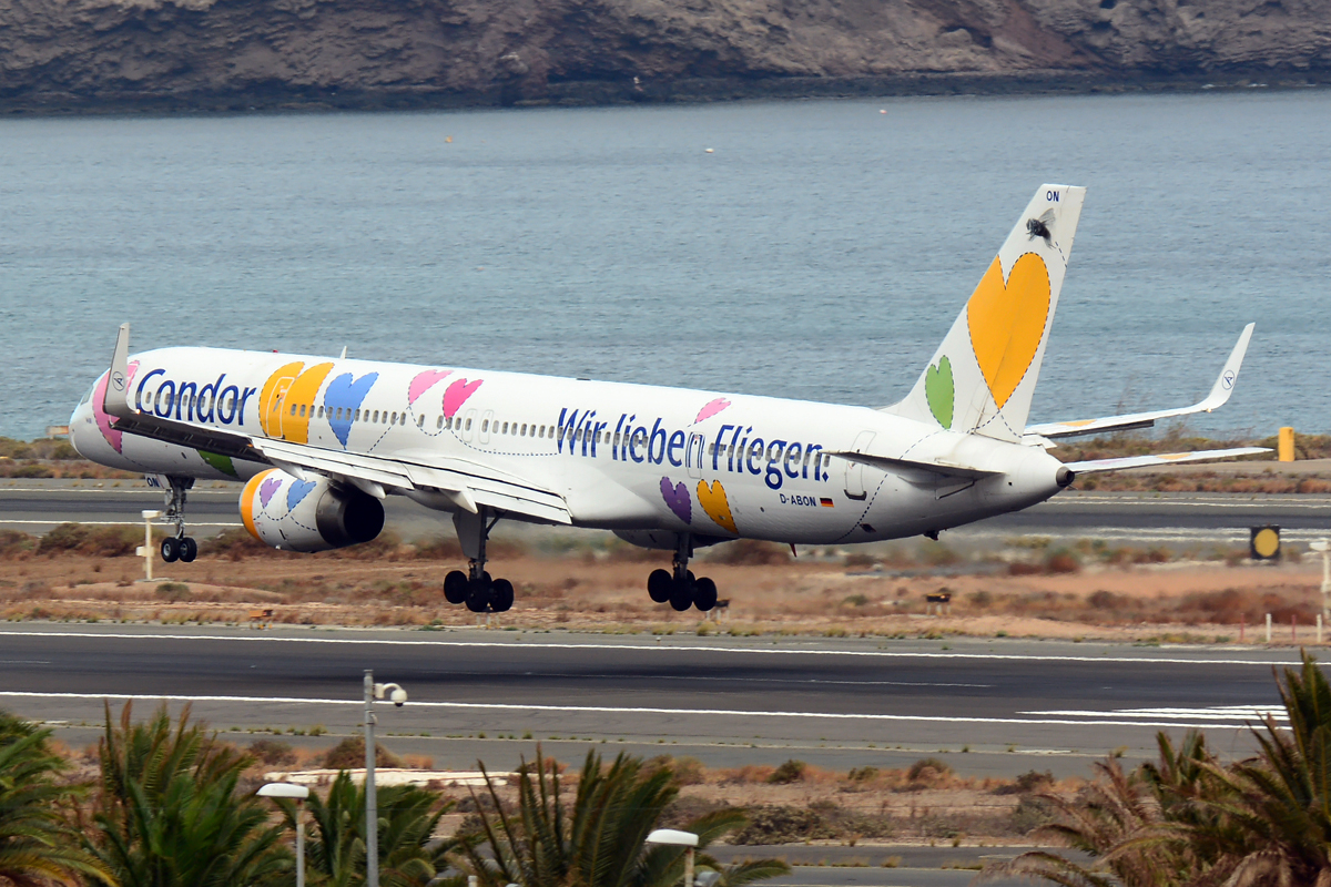 D-ABON (29023) Boeing 757-330