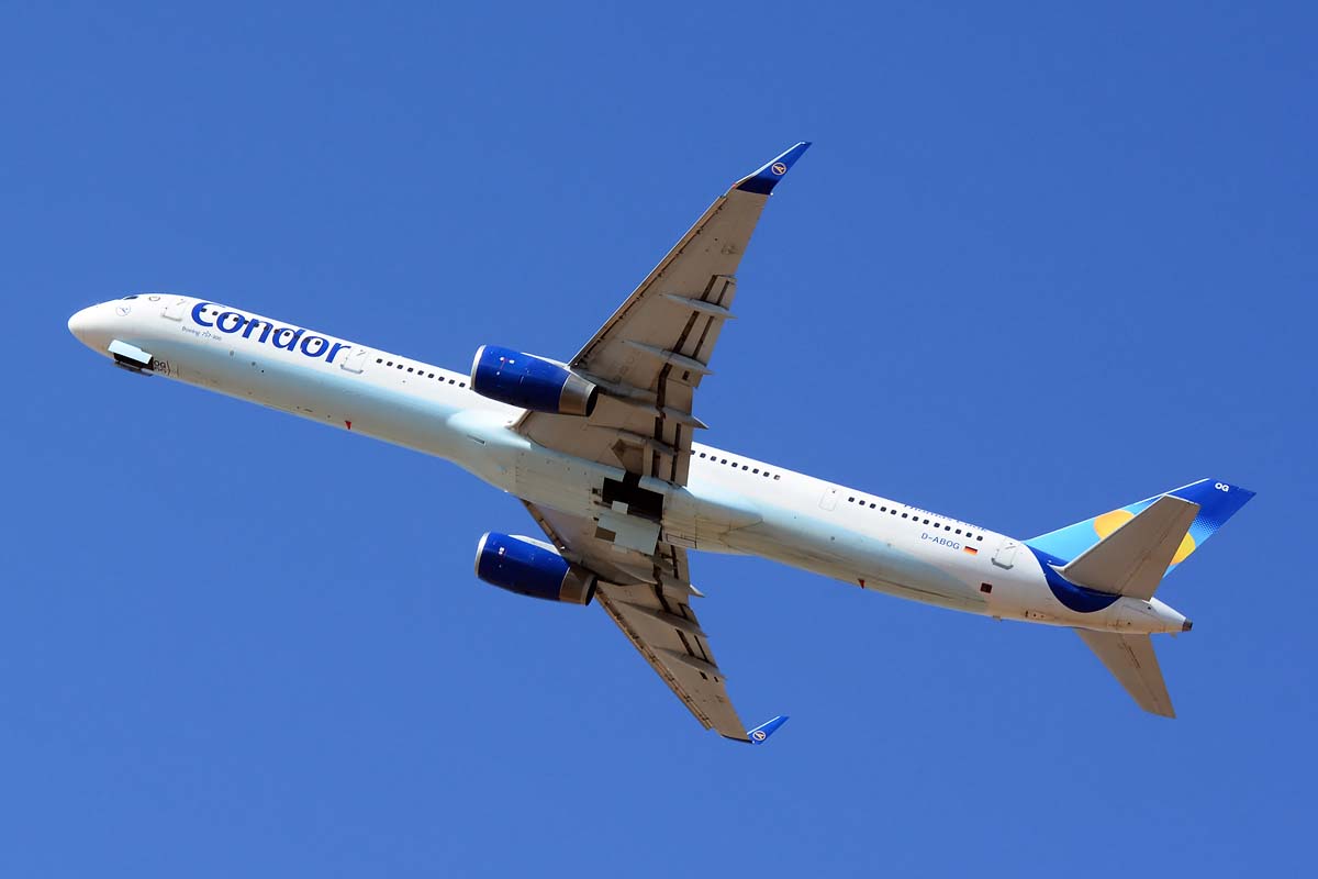 D-ABOG (29014) 1999 Boeing 757-330(WL)