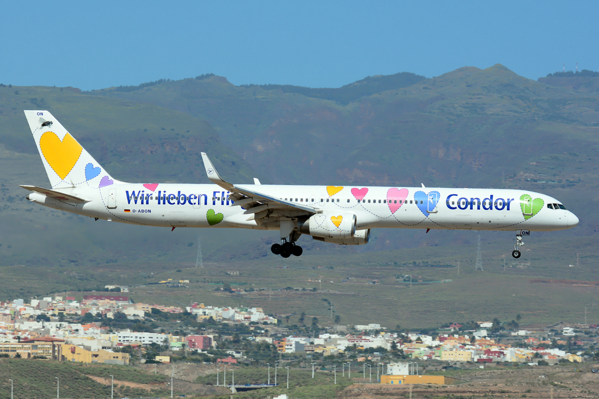 D-ABON (29023) Boeing 757-330