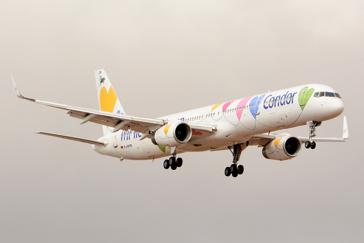 D-ABON · Boeing 757-330 · (LPA / GCLP)