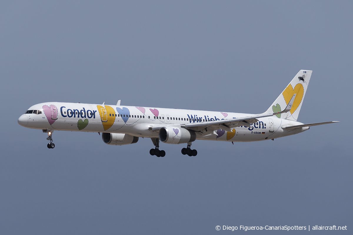 D-ABON (29023) 2000 Boeing 757-330(WL)