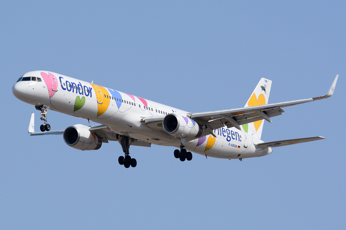 D-ABON (29023) 2000 Boeing 757-330(WL)
