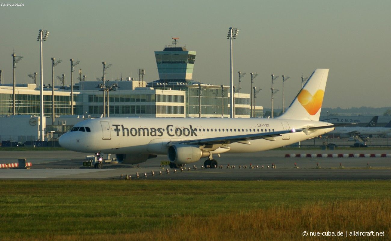 LY-VEF (828) 1998 Airbus A320-214