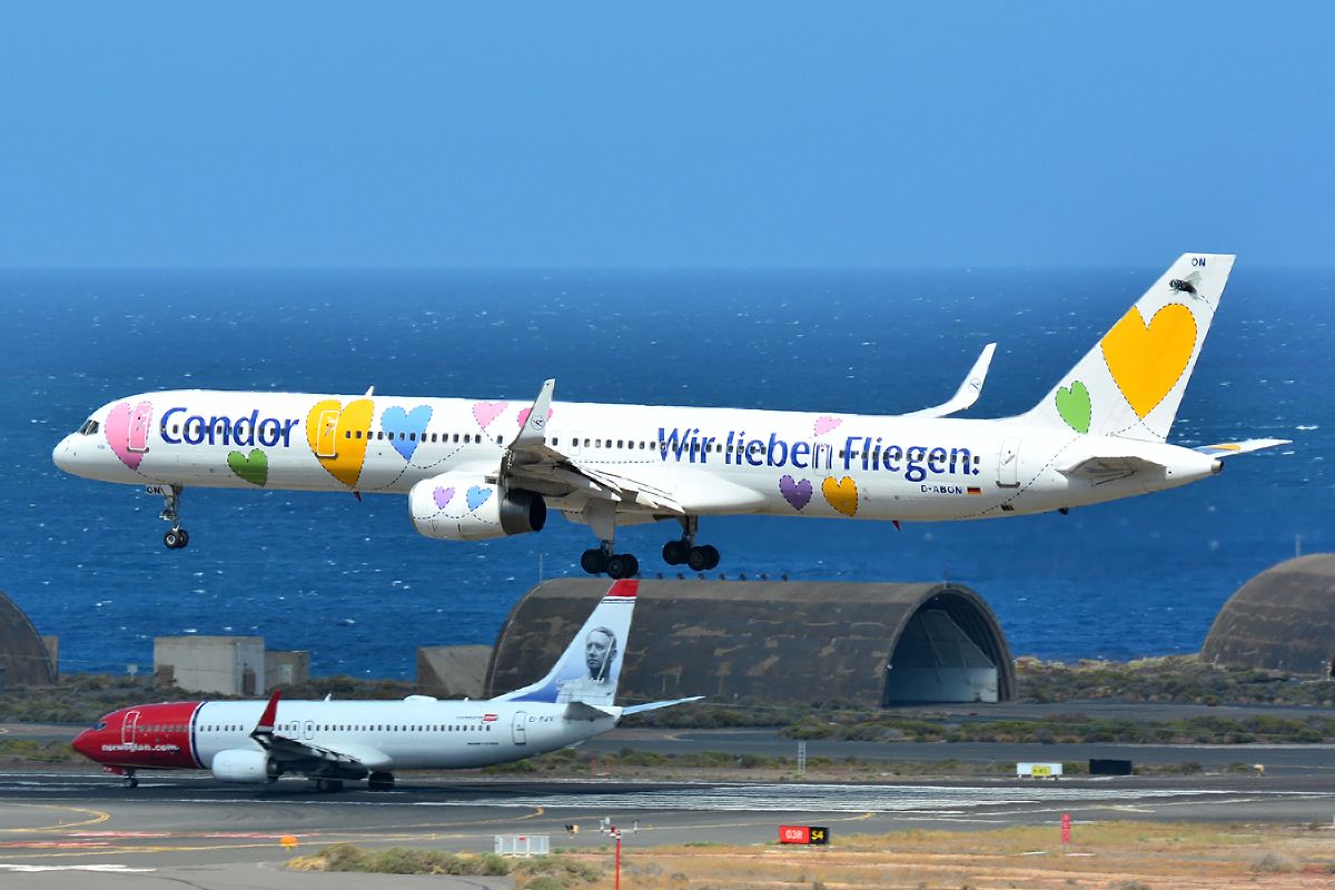 D-ABON (29023) Boeing 757-330