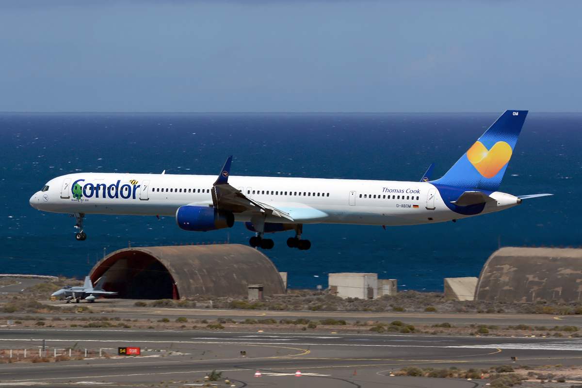 D-ABOM (29022) 2000 Boeing 757-330(WL)