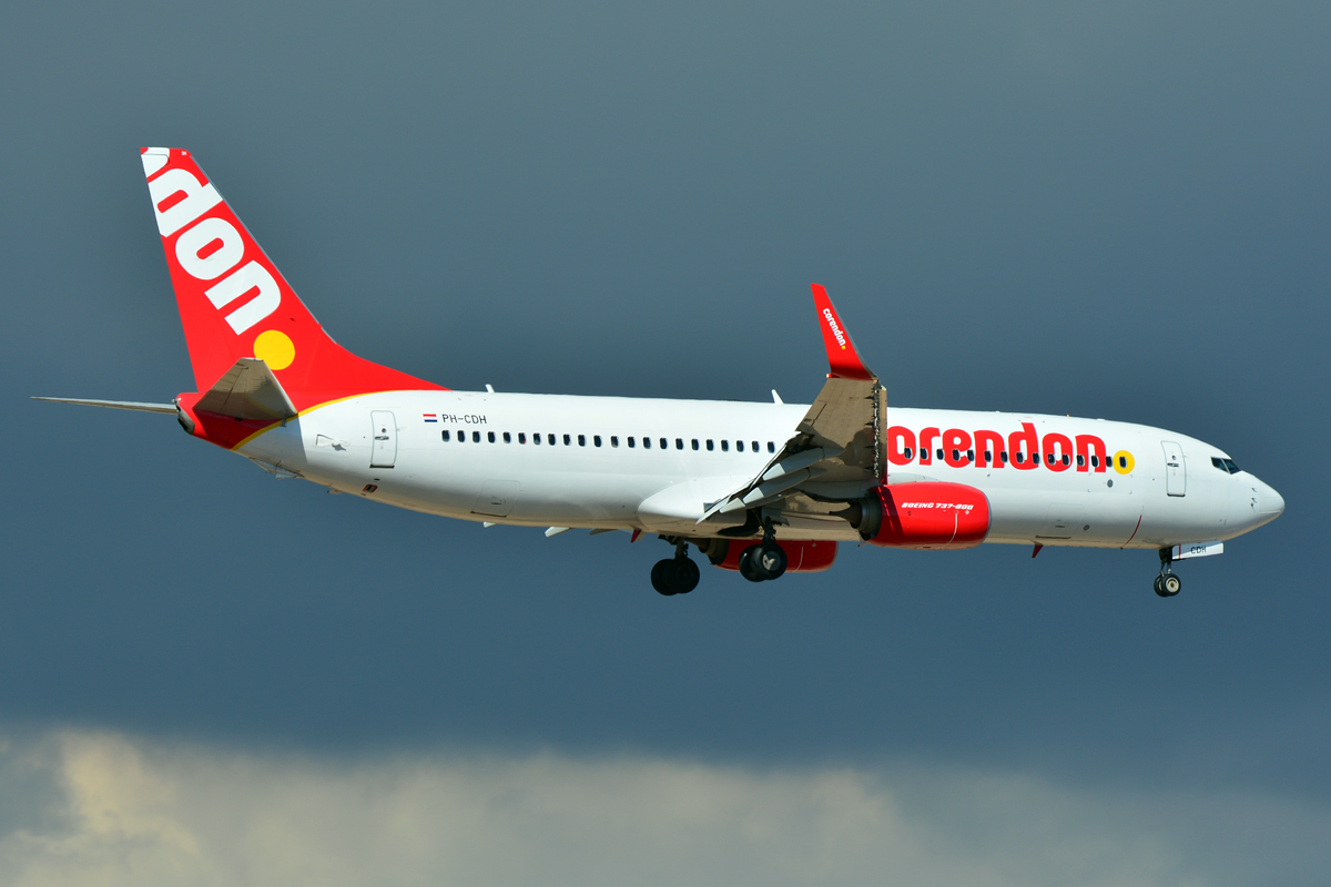 PH-CDH (036121) Boeing 737-86J