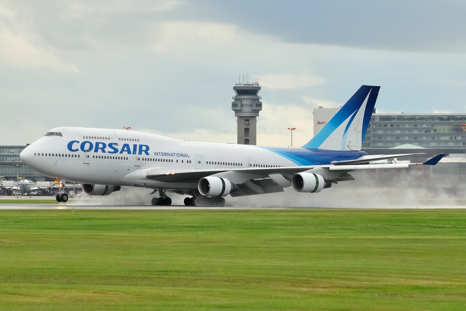 F-GTUI (026875) Boeing 747-422