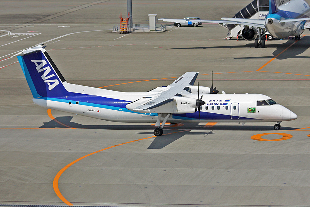 JA801K (cn 00565) Dash 8-Q314