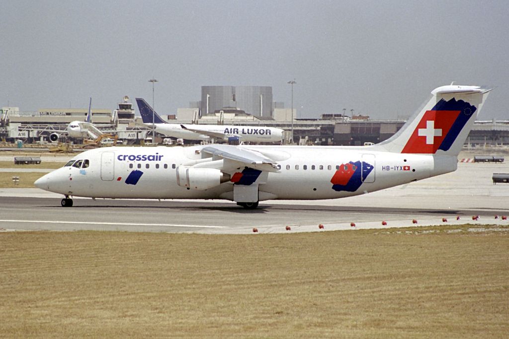 HB-IYX (E3357) 1999 British Aerospace Avro RJ100