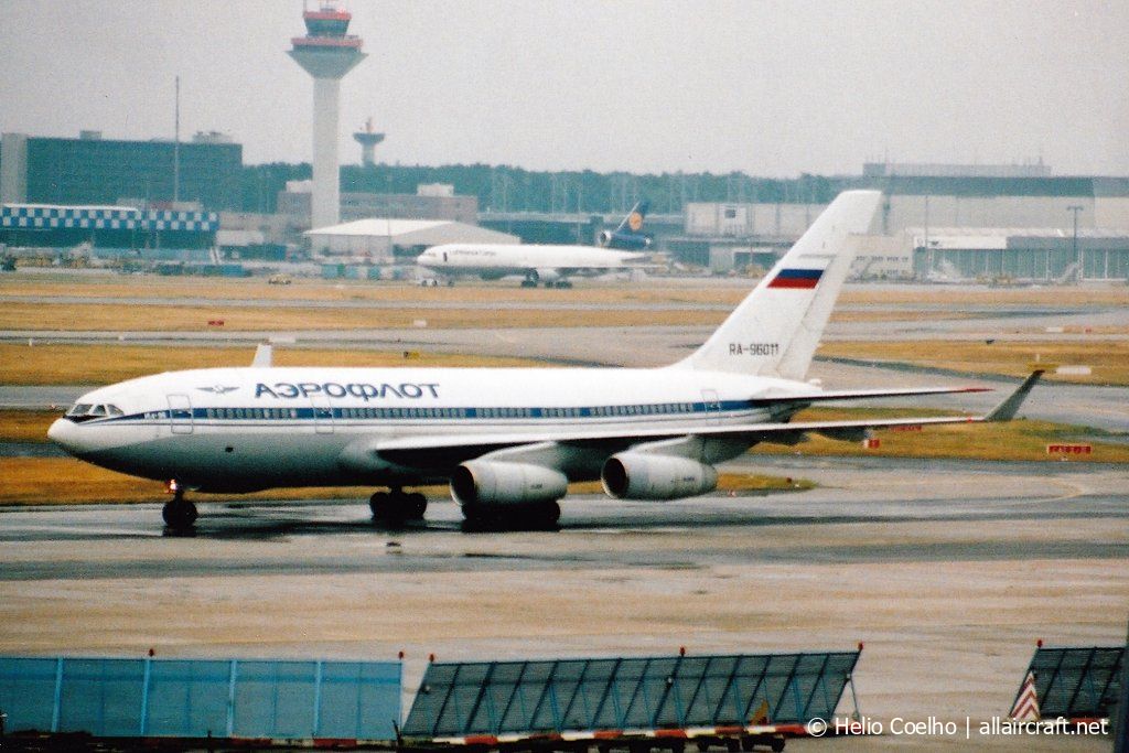RA-96011 (74393201008) 1994 Ilyushin Il-96-300