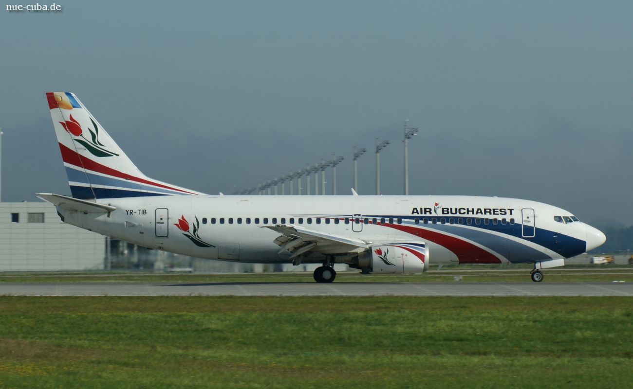 YR-TIB (cn 27924) Boeing 737-3L9