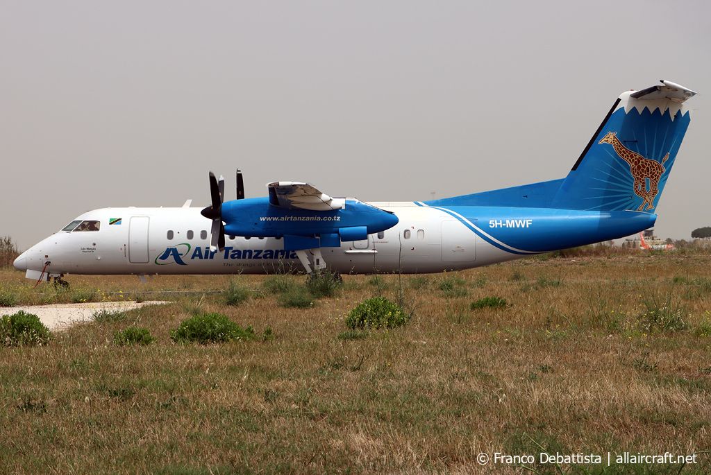 5H-MWF (474) 1997 Bombardier Dash 8-Q311