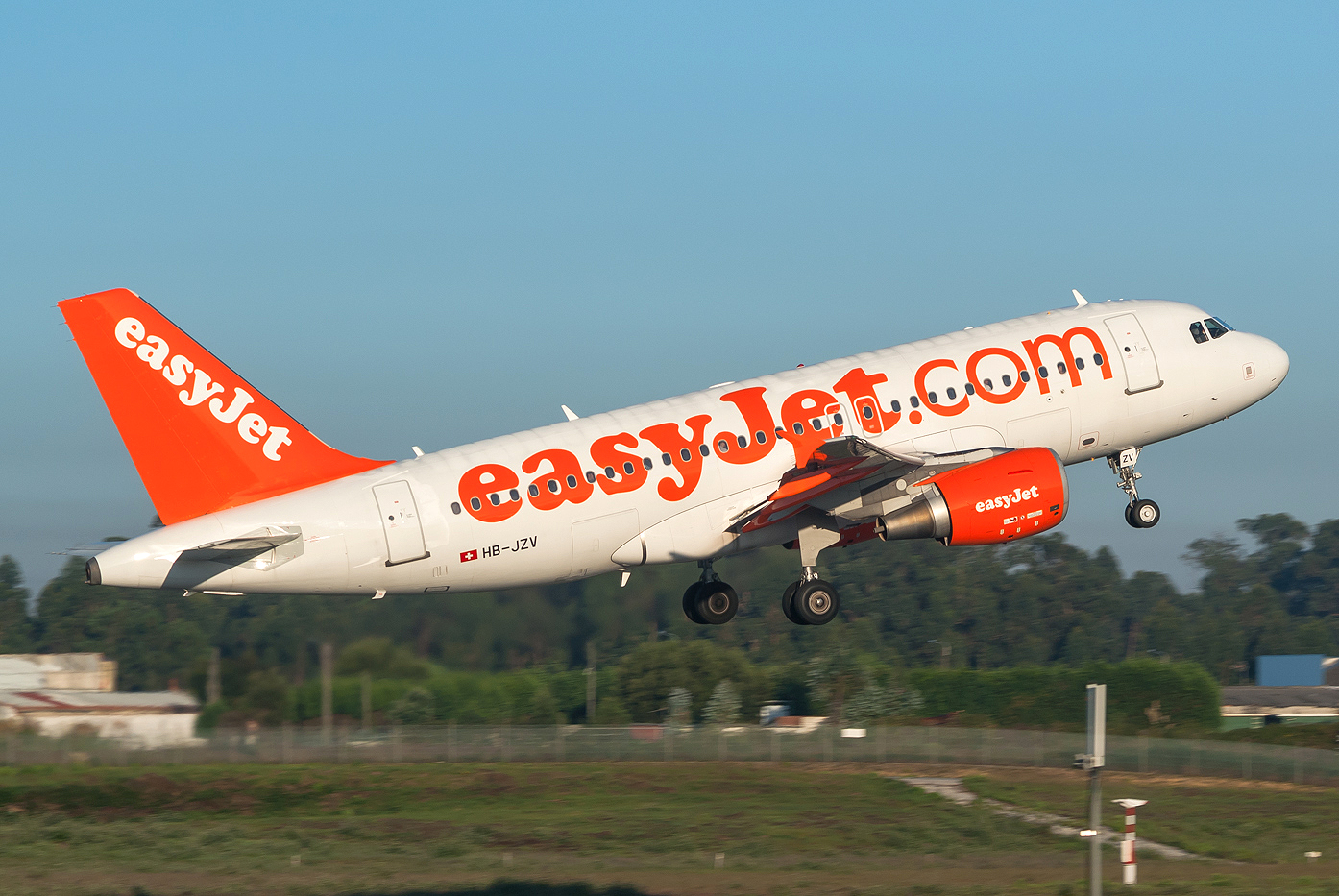 HB-JZV (2709) 2006 Airbus A319-111