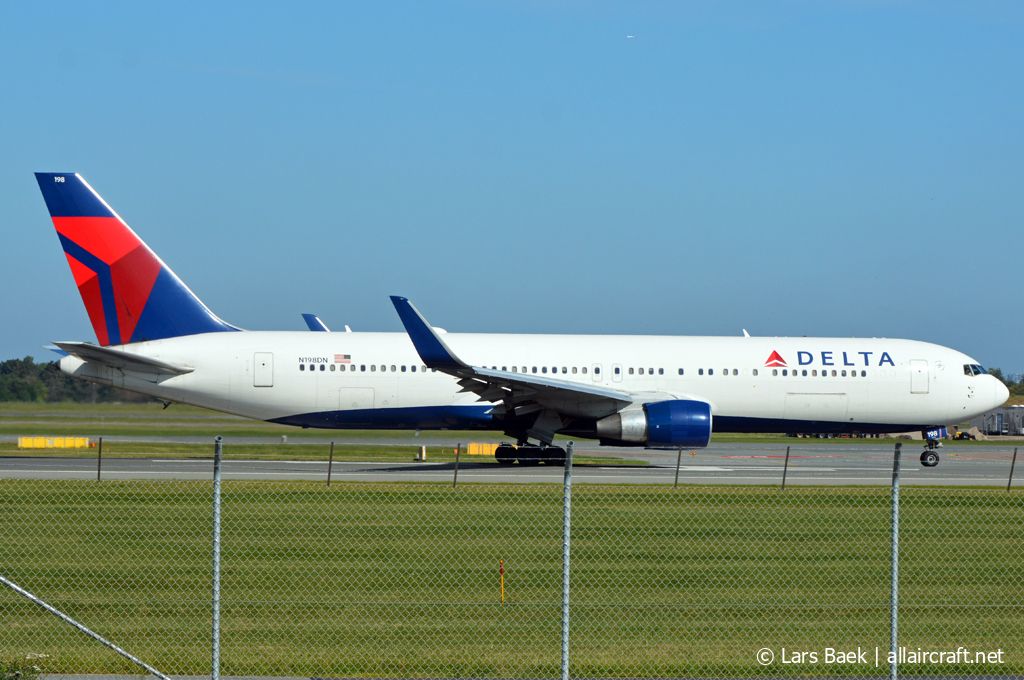 N198DN · Boeing 767-332ER(WL) · (CPH / EKCH)