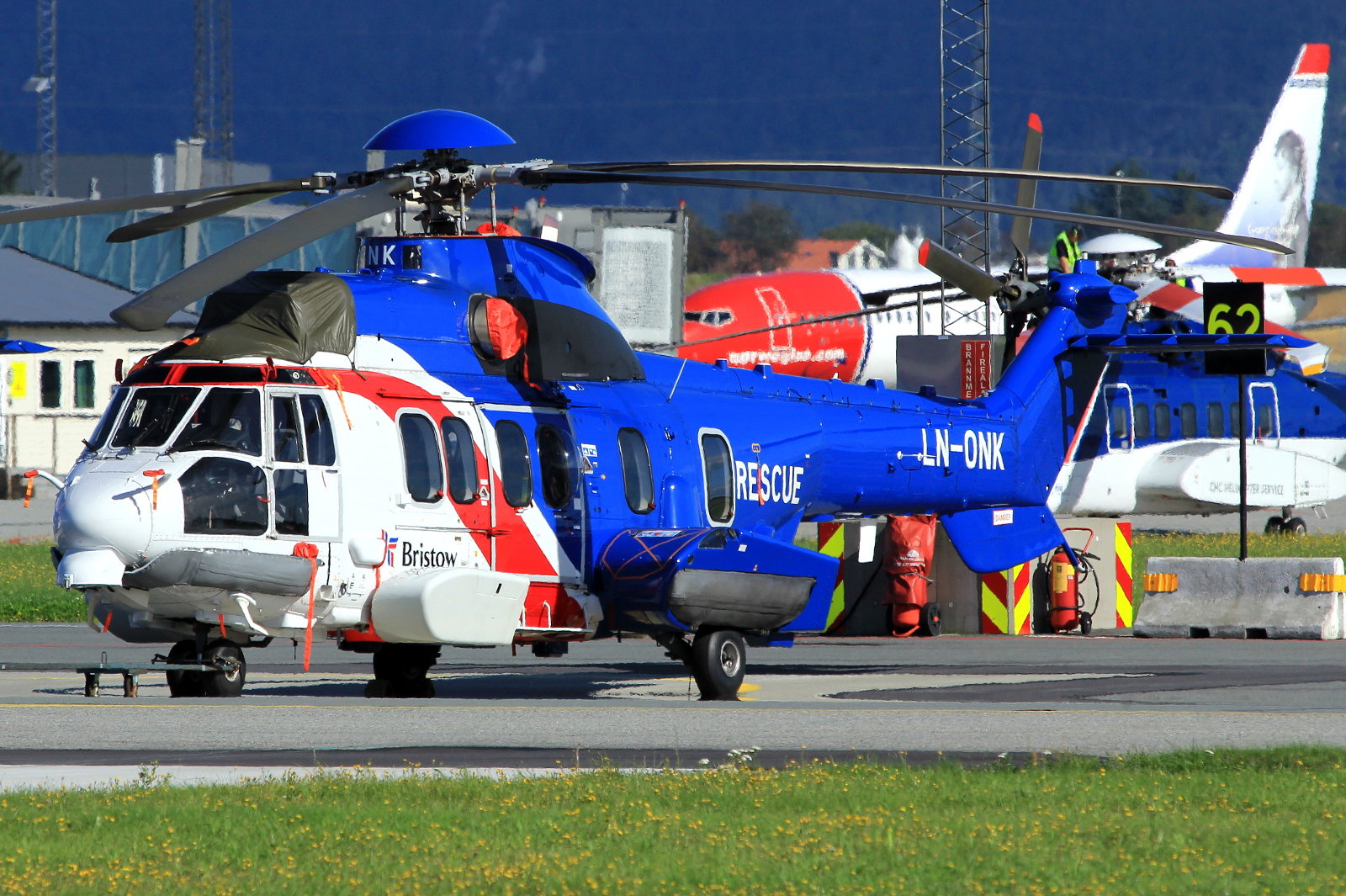 LN-ONK (2922) 2014 Eurocopter EC 225 LP