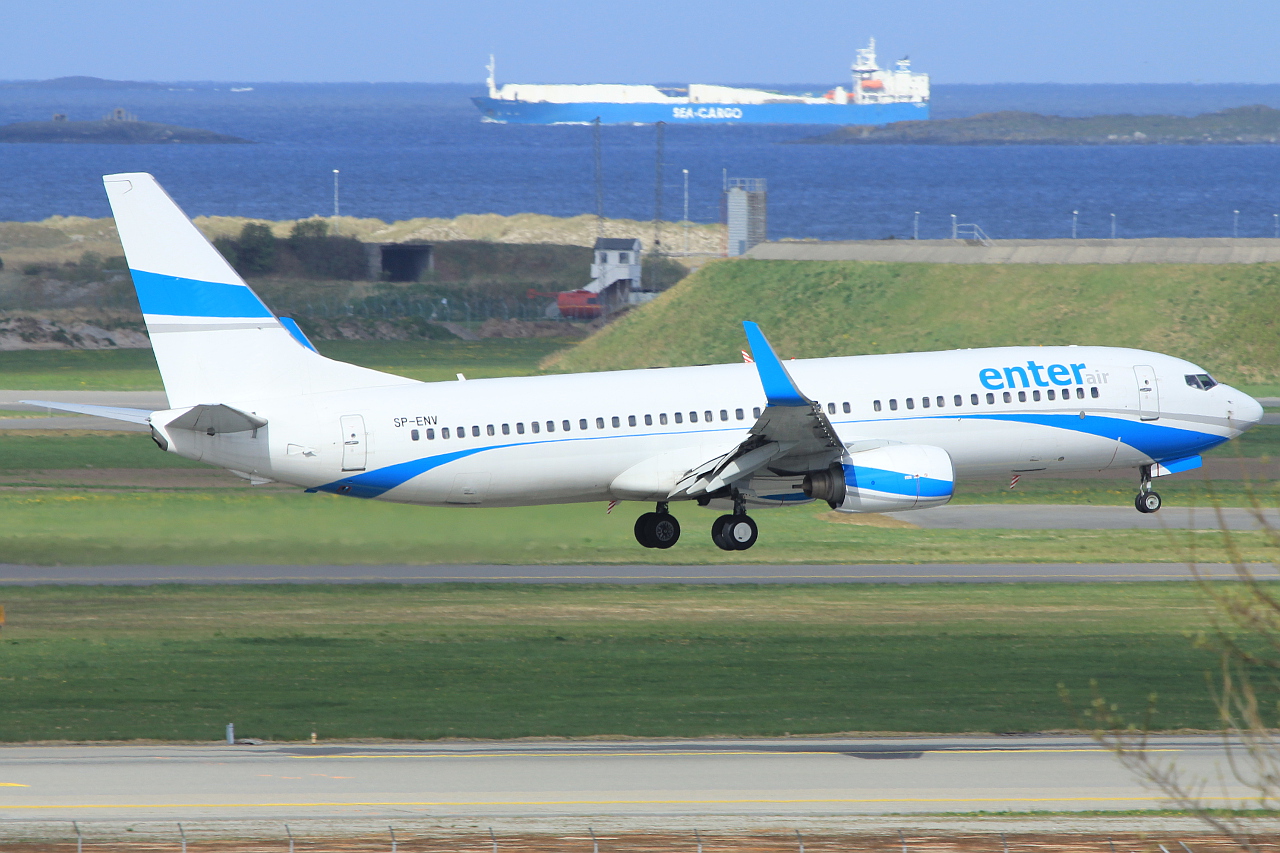 SP-ENV (33014) 2003 Boeing 737-8BK(WL)