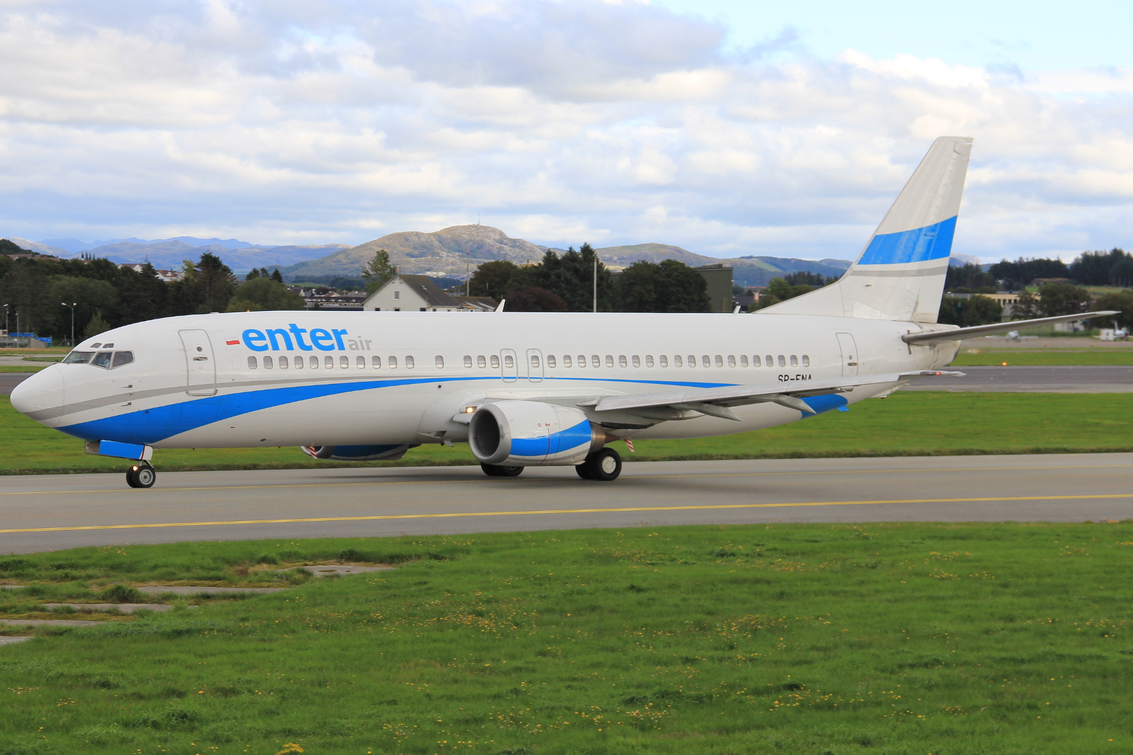 SP-ENA (26320) Boeing 737-4Q8