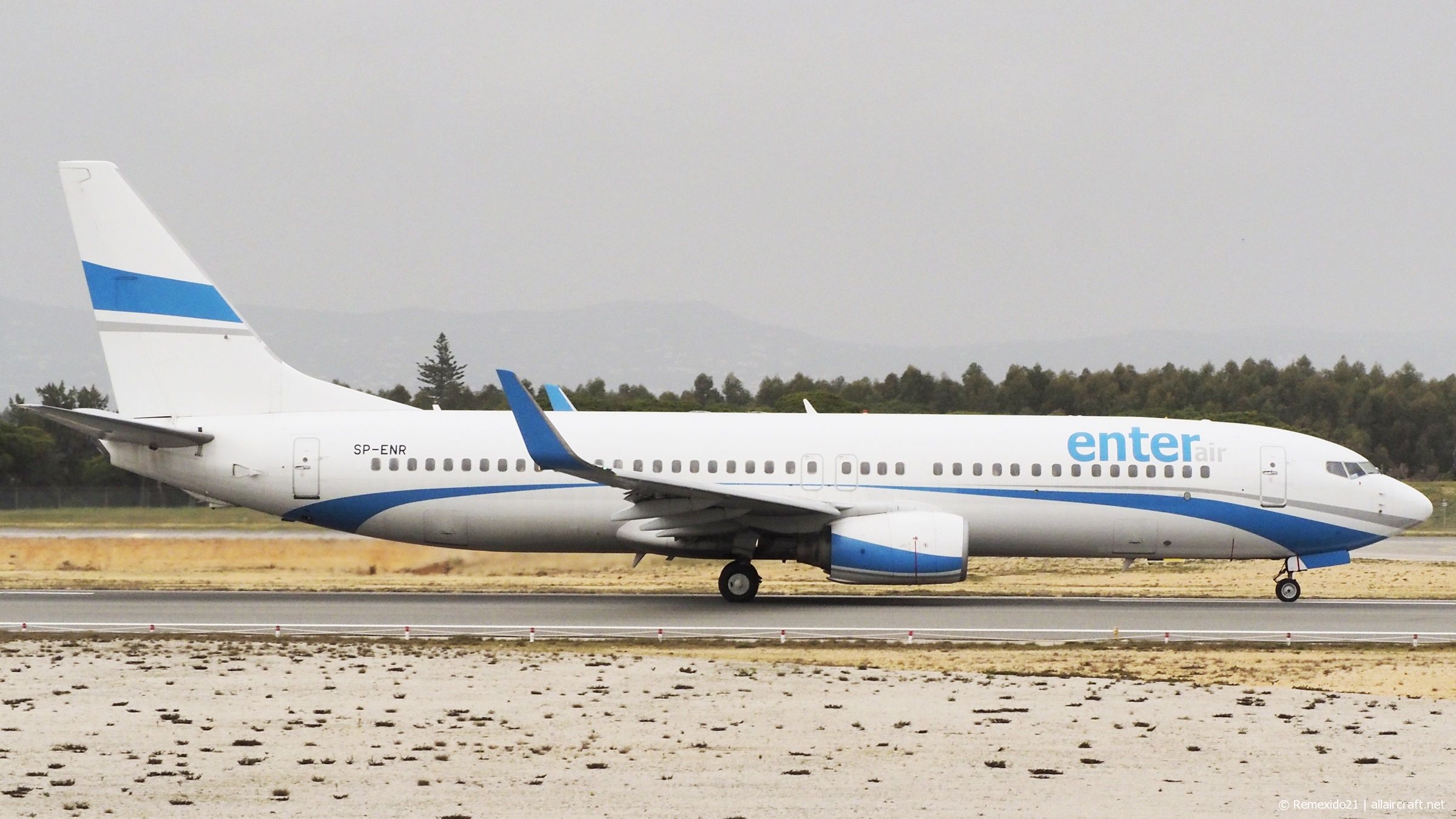 SP-ENR (30652) 2001 Boeing 737-8Q8(WL)