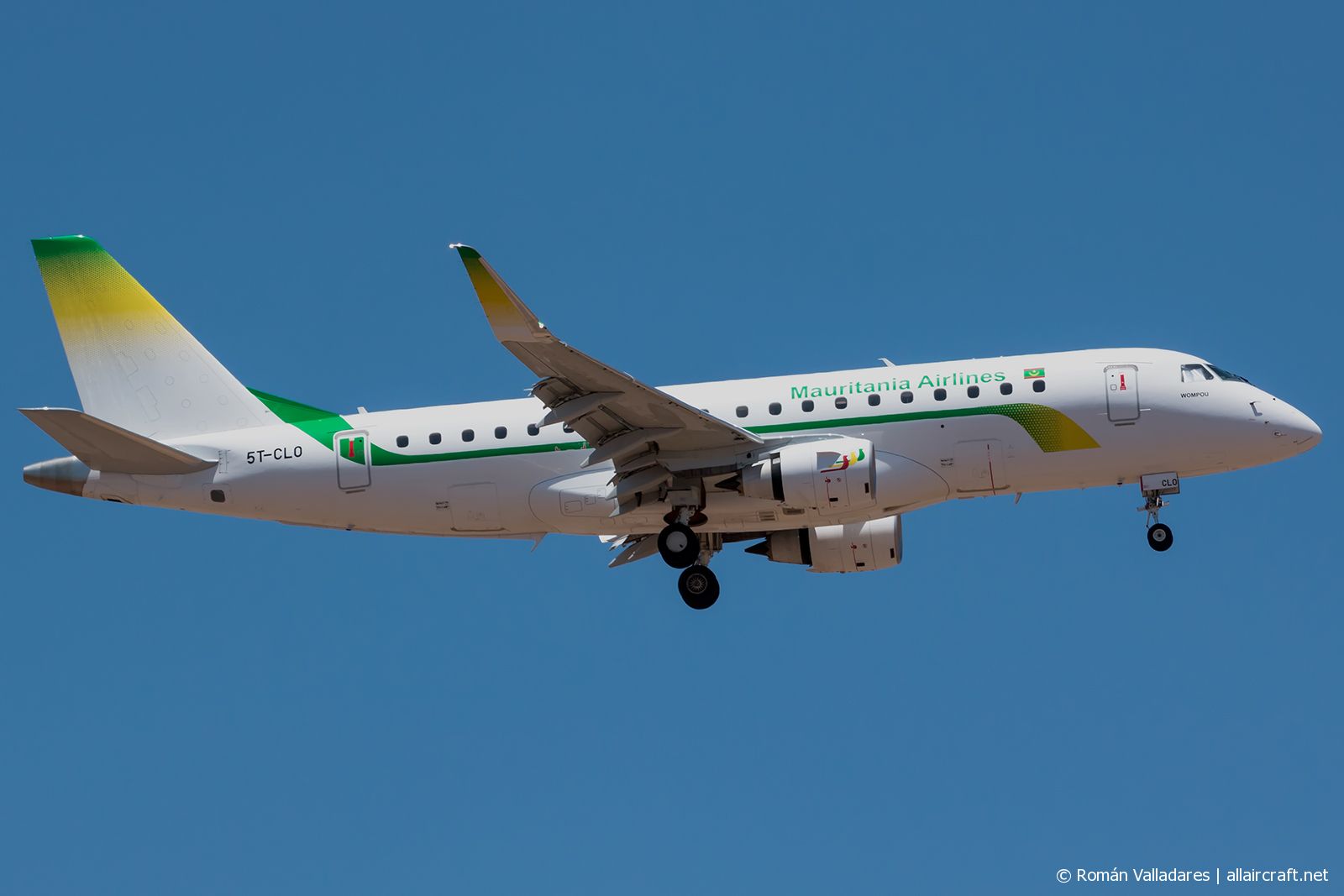 5T-CLO (cn 17000791) Embraer 170-200LR