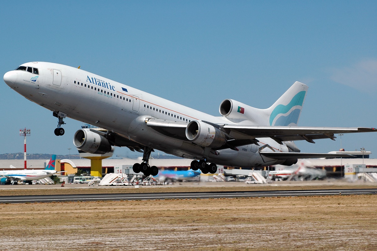 CS-TEB (1240) 1983 Lockheed L-1011-500 Tristar