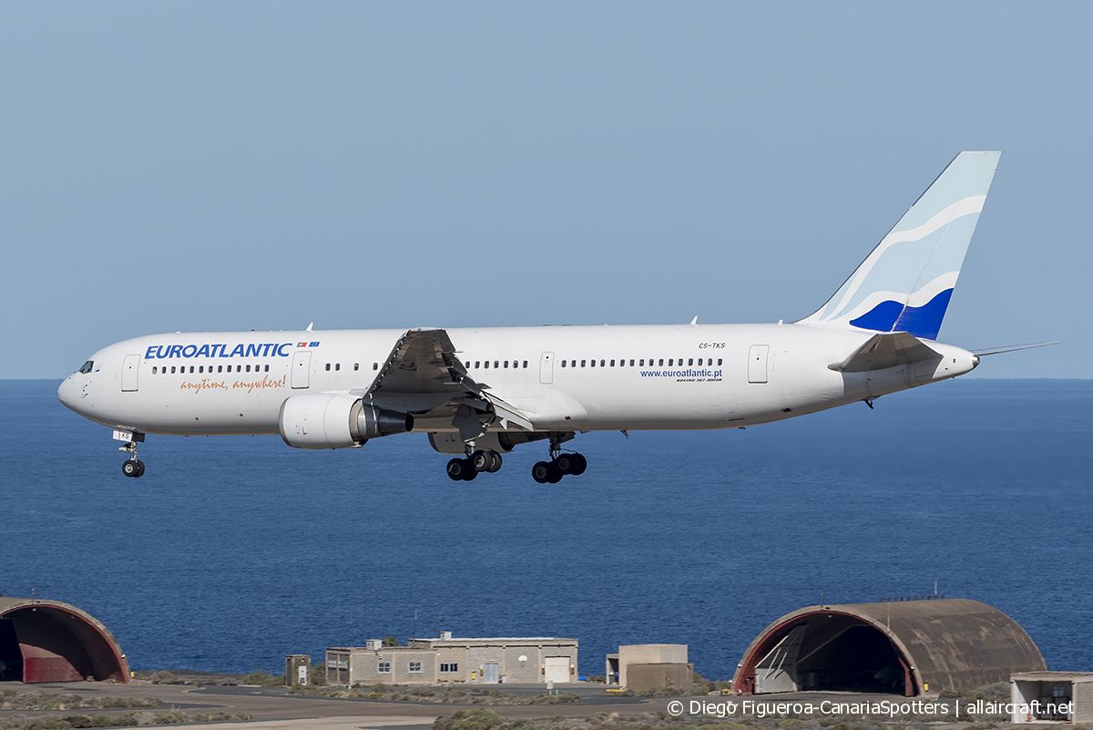 CS-TKS (30841) 2001 Boeing 767-36N(ER)