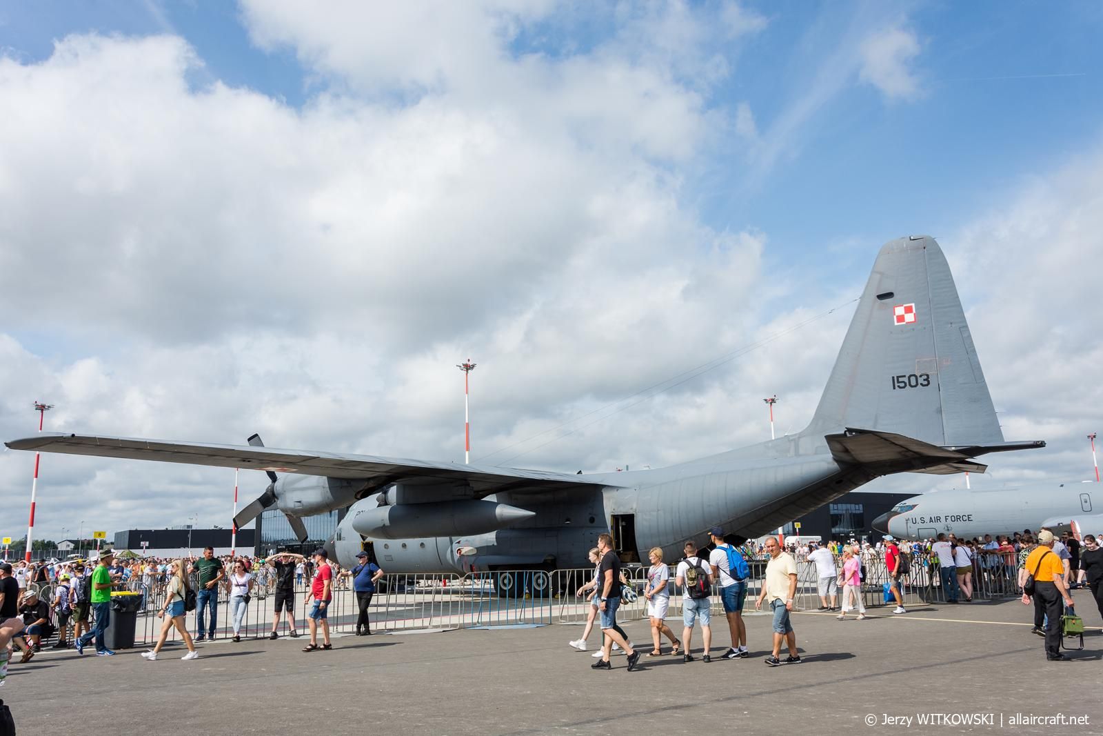 1503 · Lockheed C-130E Hercules · (RDO / EPRA)