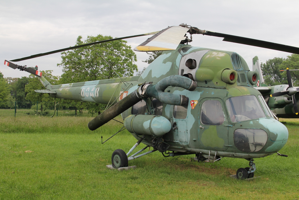 6048, (cn 516048049), Mil (PZL-Swidnik) Mi-2Ch