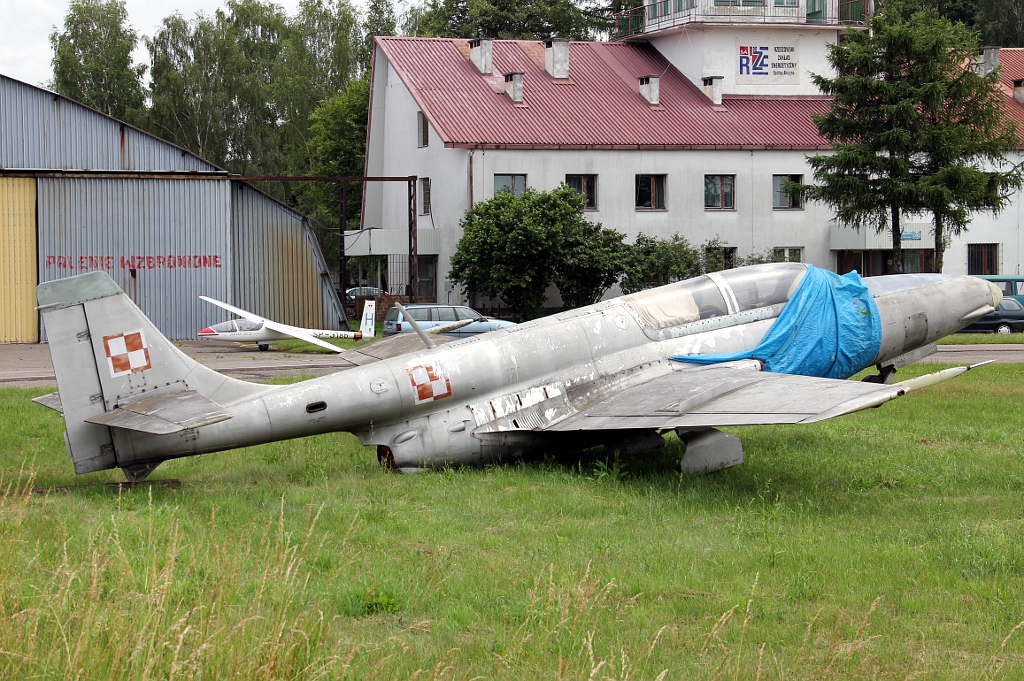 217, (cn 1H-0217), PZL-Mielec TS-11 Iskra bis