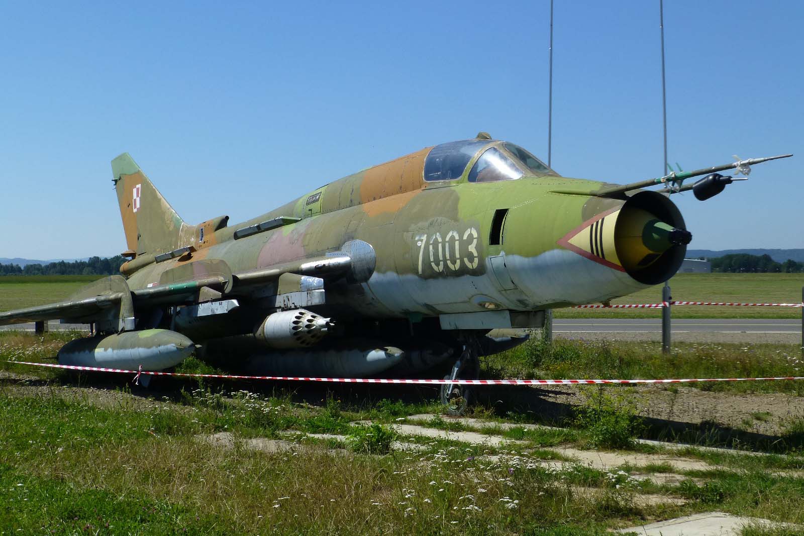 7003 (27003) Sukhoi Su-22M4 Fitter K