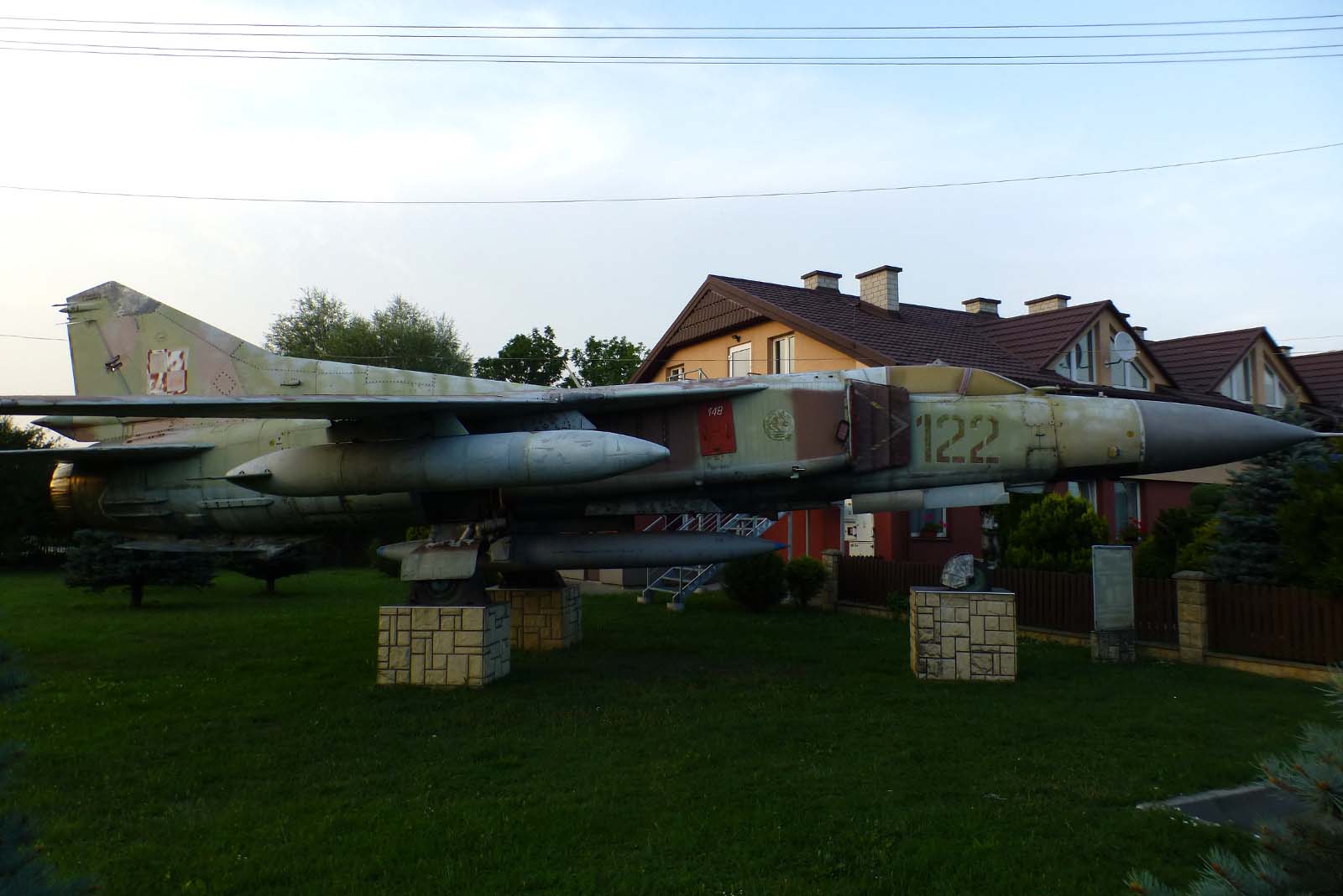 122 Mikoyan-Gurevich MiG-23MF