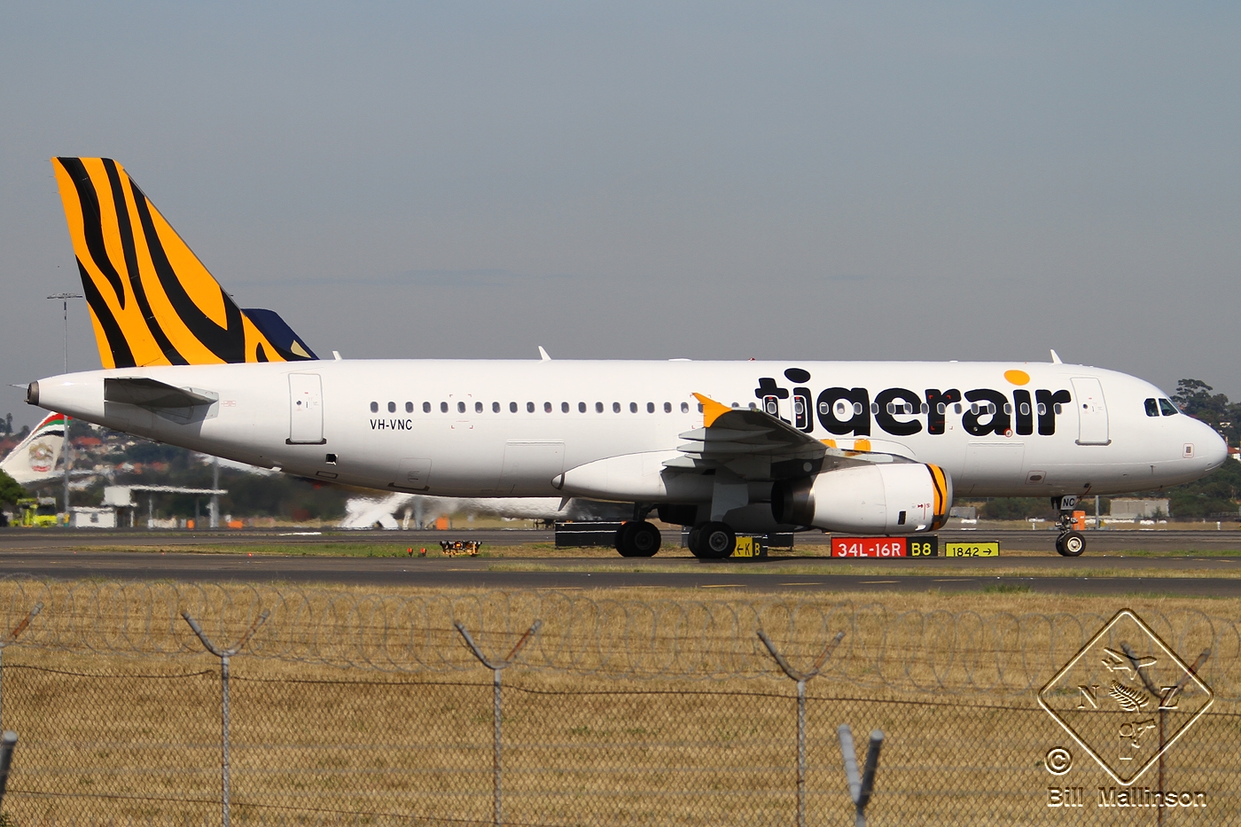 VH-VNC · Airbus A320-232 · (SYD / YSSY)