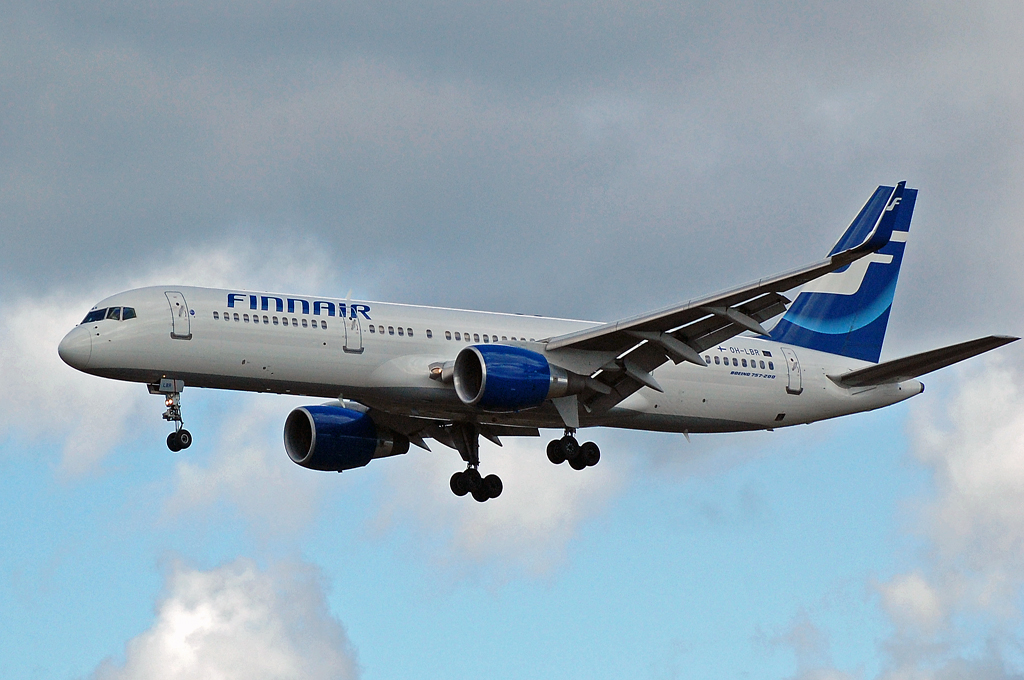 OH-LBR (28167) 1997 Boeing 757-2Q8 WL