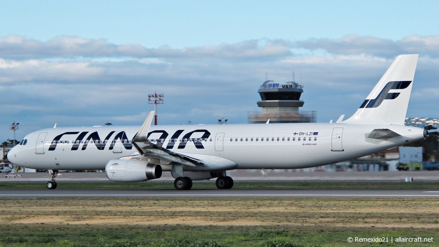 OH-LZI (5922) 2013 Airbus A321-231(WL)
