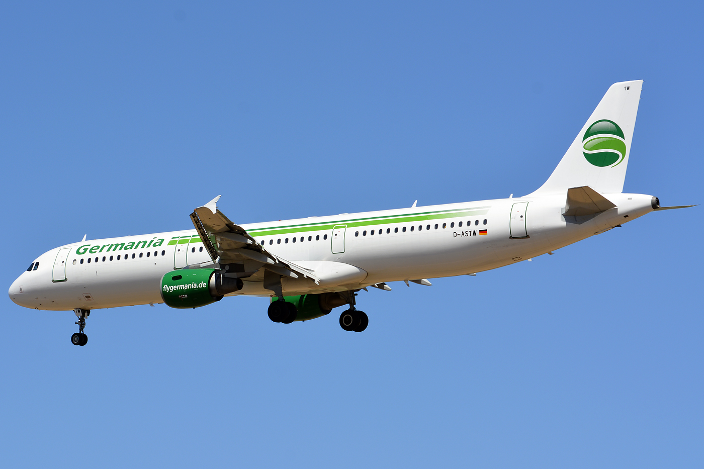 D-ASTW (970) 1999 Airbus A321-211