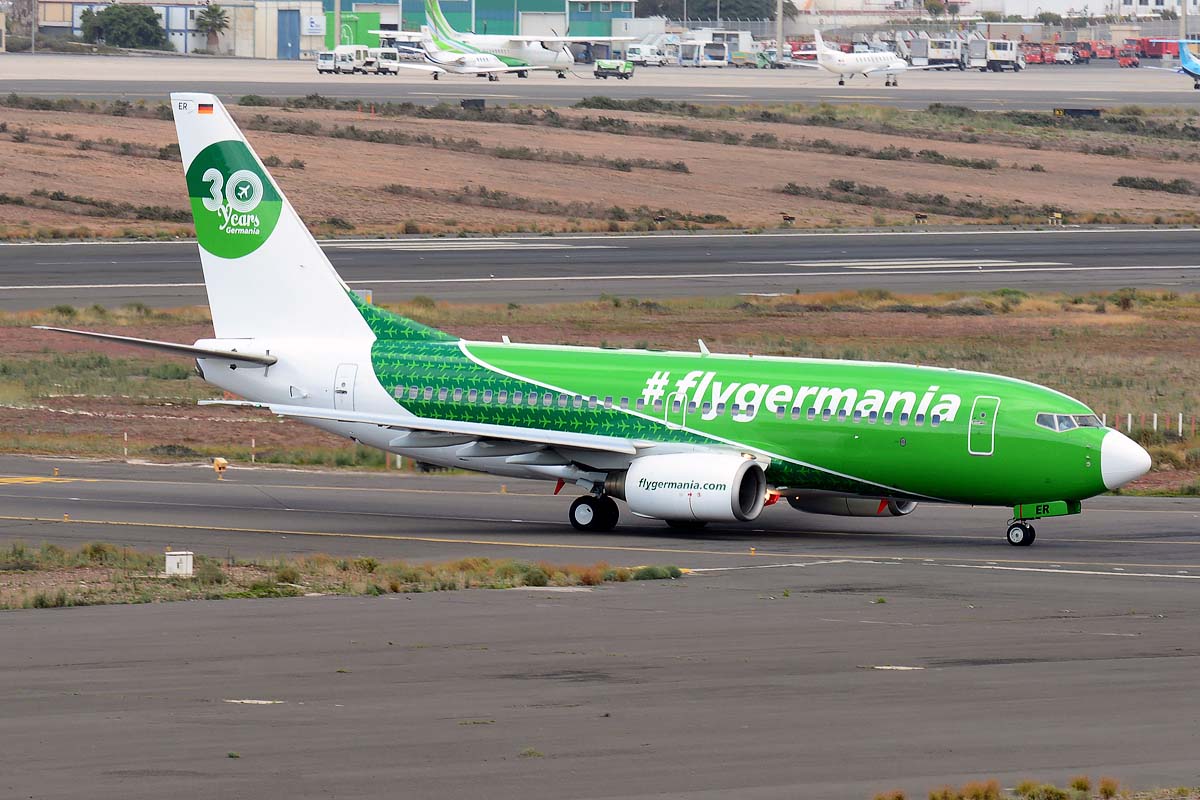 D-AGER (28107) 1998 Boeing 737-75B