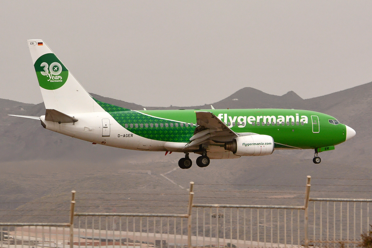 D-AGER (28107) 1998 Boeing 737-75B