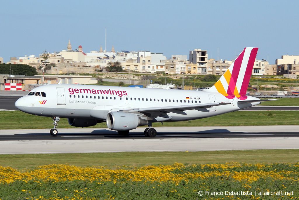 D-AKNM (1089) 1999 Airbus A319-112