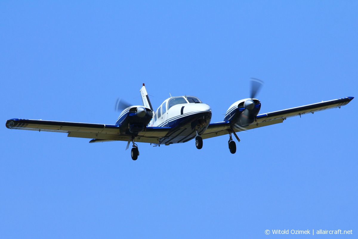 SP-KFE (1AH002-13) PZL-Mielec M-20 Mewa