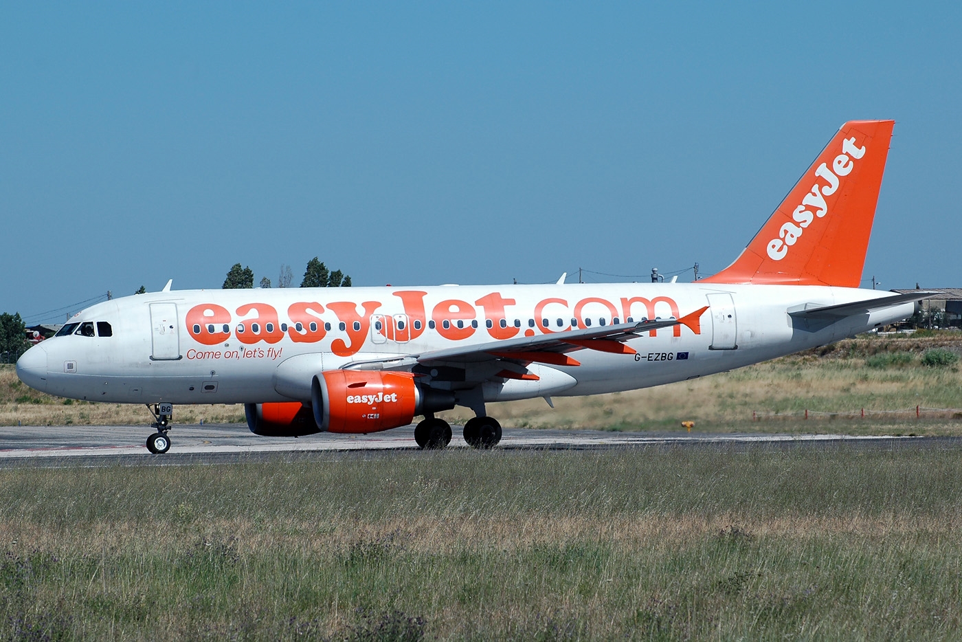 G-EZBG (2946) 2006 Airbus A319-111